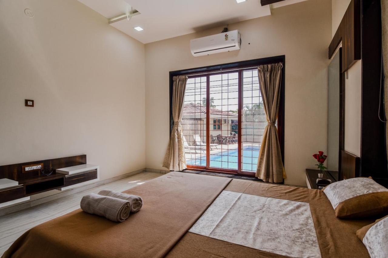 Lifeline Villas - Luxurious Taraangan 4 Mountain View Villa With Biggest Pool And Huge Open Area Лонавала Экстерьер фото