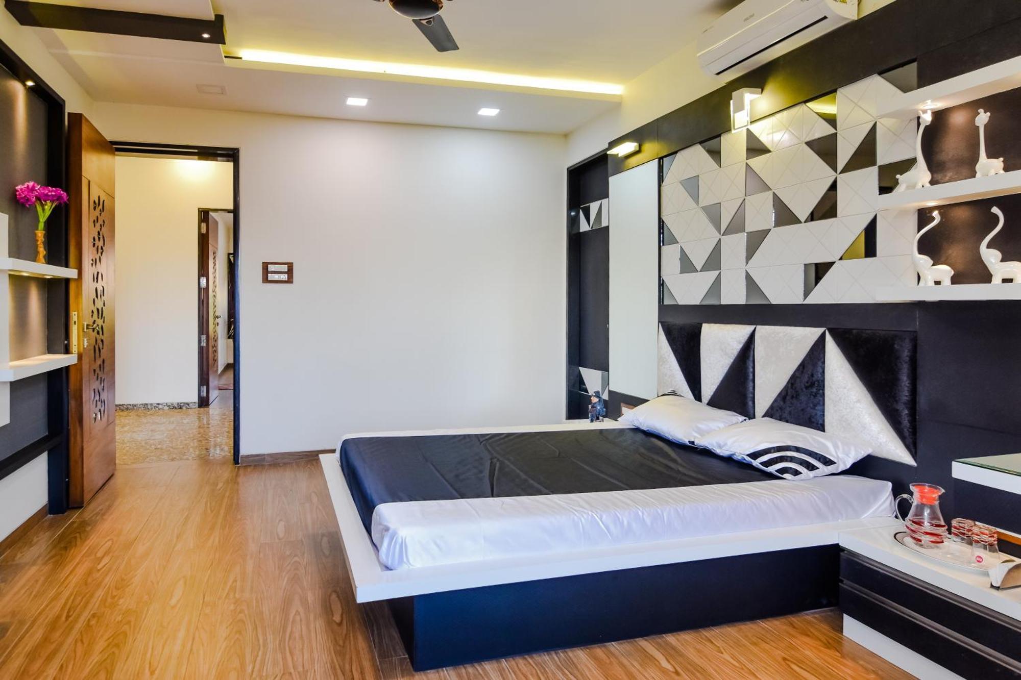 Lifeline Villas - Luxurious Taraangan 4 Mountain View Villa With Biggest Pool And Huge Open Area Лонавала Экстерьер фото